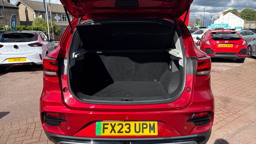 MG ZS Trophy Ev FX23UPM Red #4