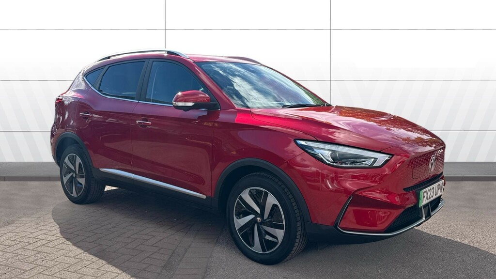 MG ZS Trophy Ev Red