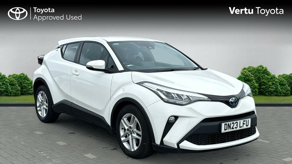Toyota C-Hr Icon White