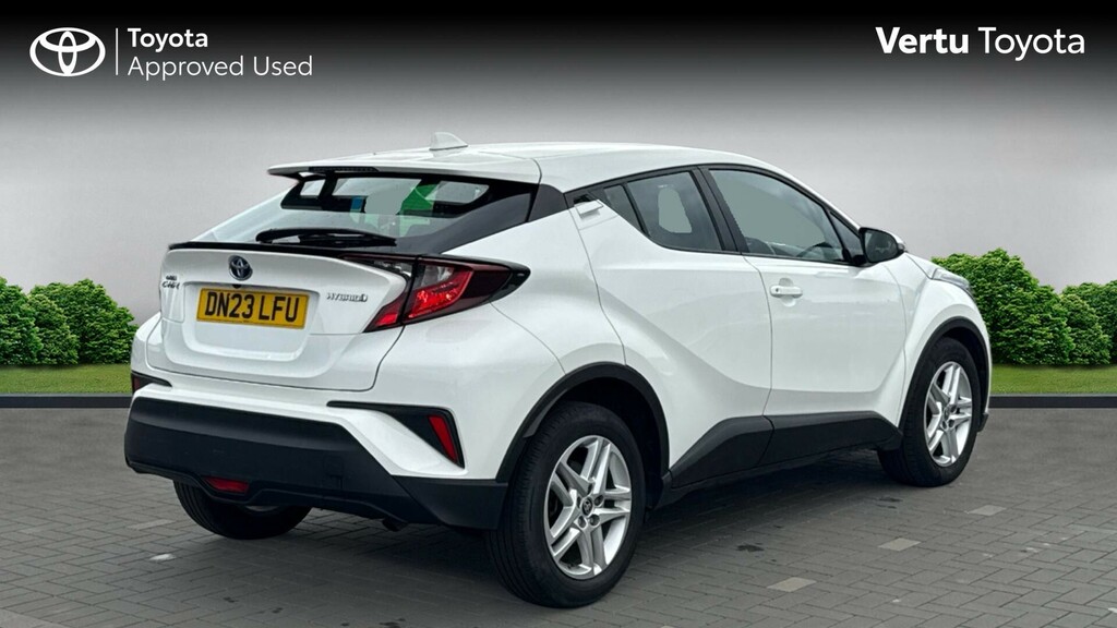 Toyota C-Hr Icon DN23LFU White #2