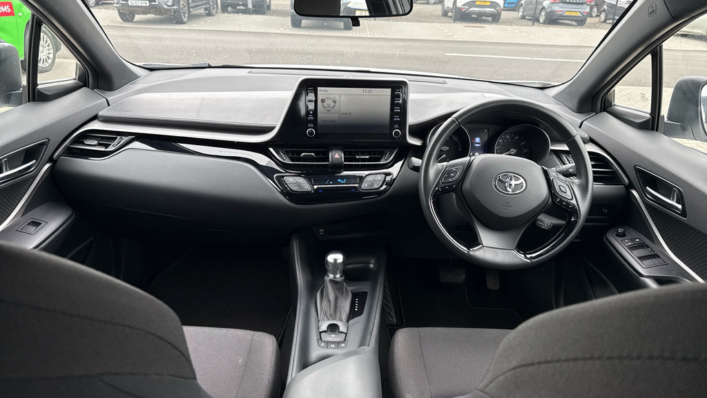 Toyota C-Hr Icon DN23LFU White #6