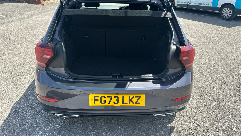Volkswagen Polo R-line FG73LKZ Grey #4