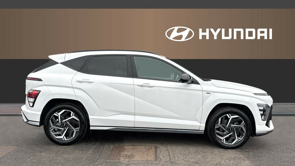 Hyundai Kona N Line ET25HWC White #4