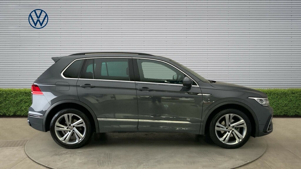 Volkswagen Tiguan R-line Edition VU24KXG Grey #4