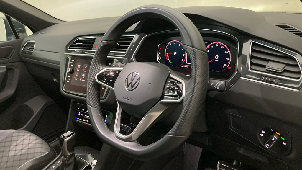 Volkswagen Tiguan R-line Edition VU24KXG Grey #6