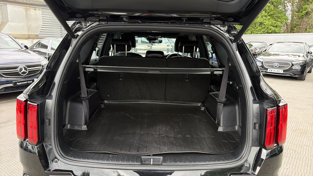 Kia Sorento 4 Black #4