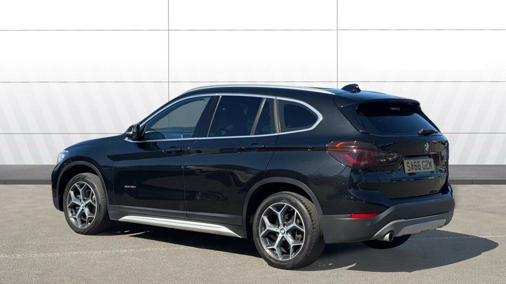 BMW X1 Xline SA66GZM Black #2