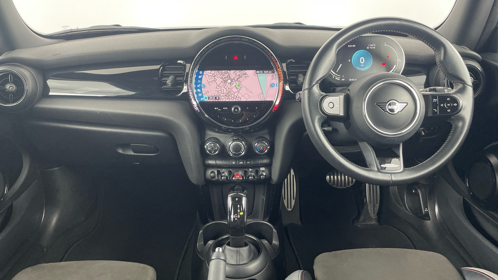 Mini Hatch Cooper Sport YE71BZO White #4