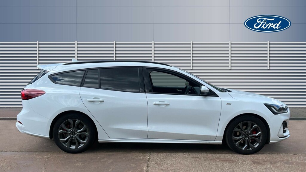 Ford Focus St-line EF74WXY White #5