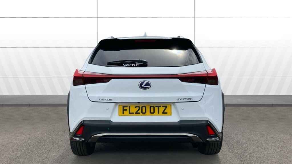 Lexus UX F-sport FL20OTZ White #6