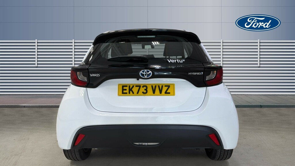 Toyota Yaris Icon EK73VVZ White #6