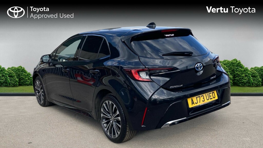 Toyota Corolla Design AJ73UEO Black #4