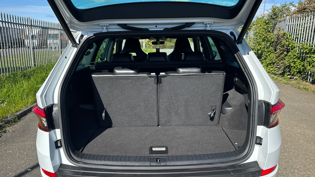 Skoda Kodiaq Sport Line FL70XBH White #4