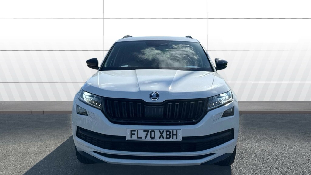Skoda Kodiaq Sport Line FL70XBH White #3
