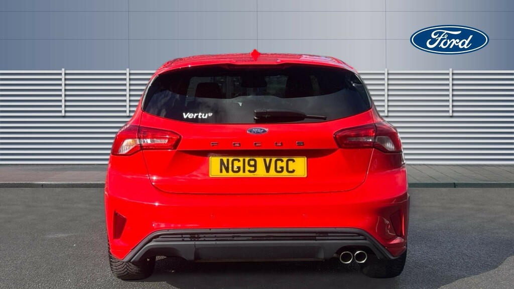 Ford Focus St-line NG19VGC Red #6