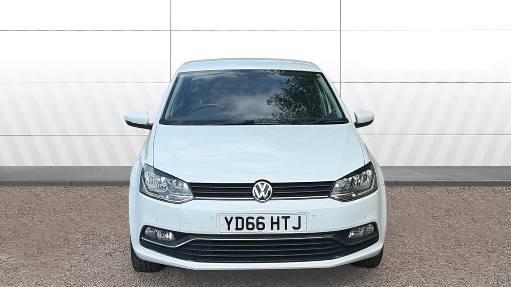 Volkswagen Polo Match White