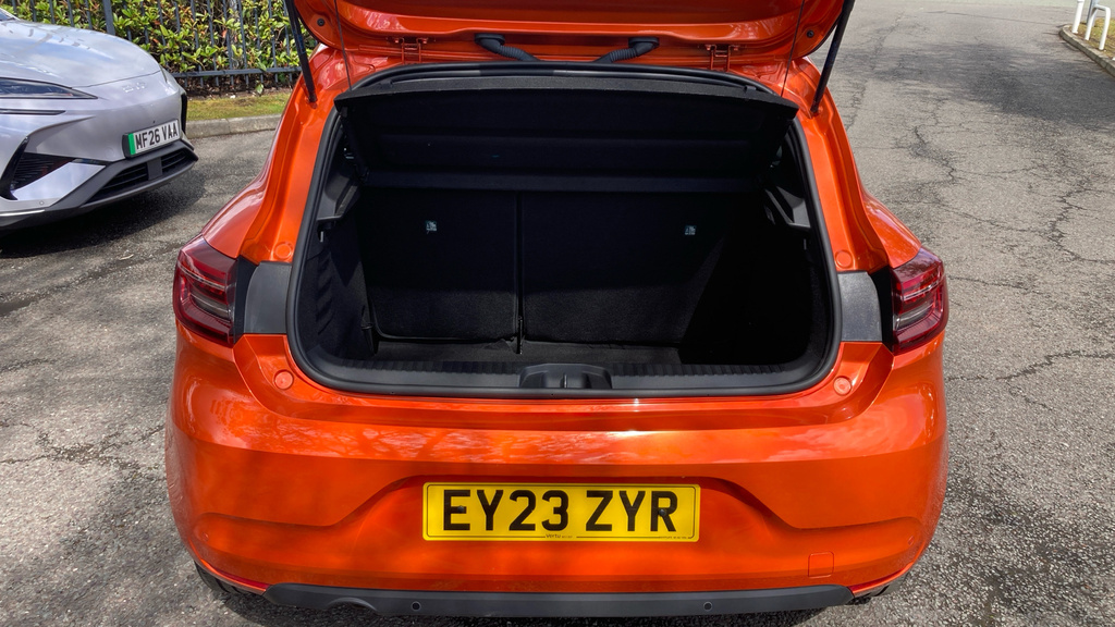 Renault Clio Evolution Orange #4