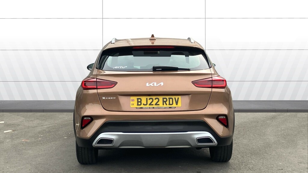 Kia Xceed 2 Brown #6