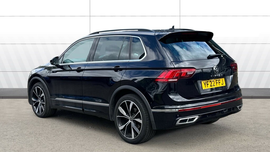 Volkswagen Tiguan R-line YF22FFJ Black #2