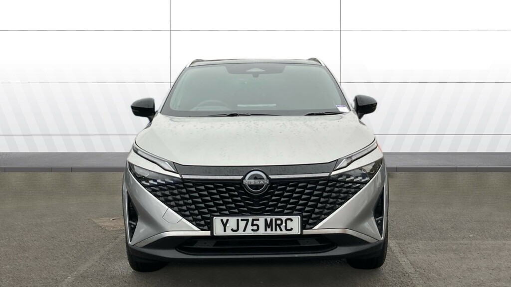 Nissan Qashqai Tekna Silver #3