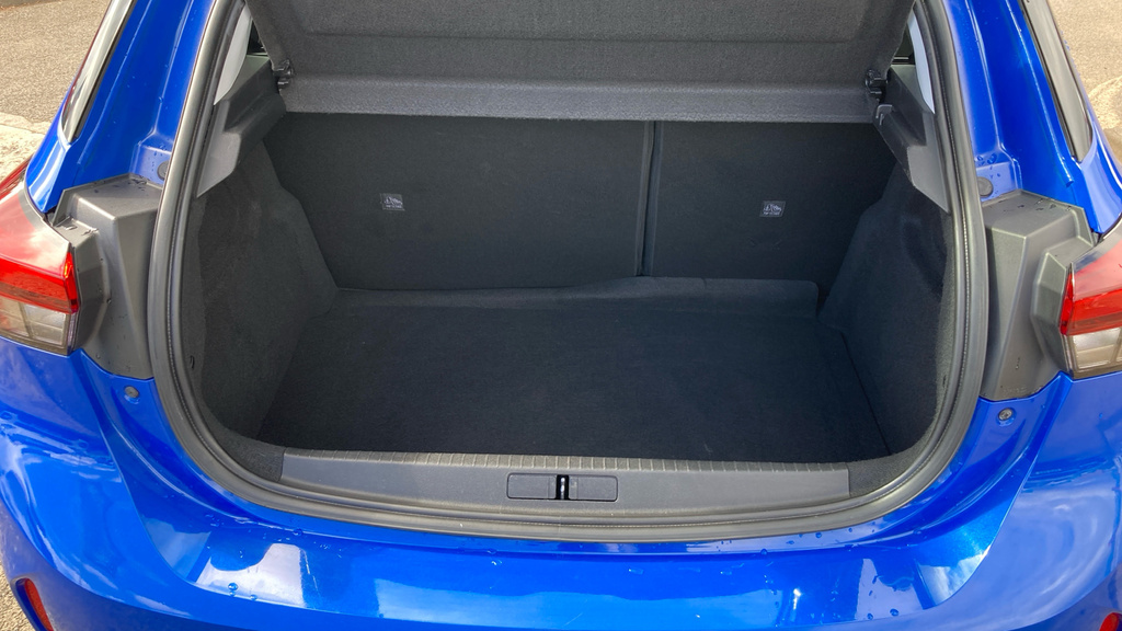 Vauxhall Corsa Se Blue #4