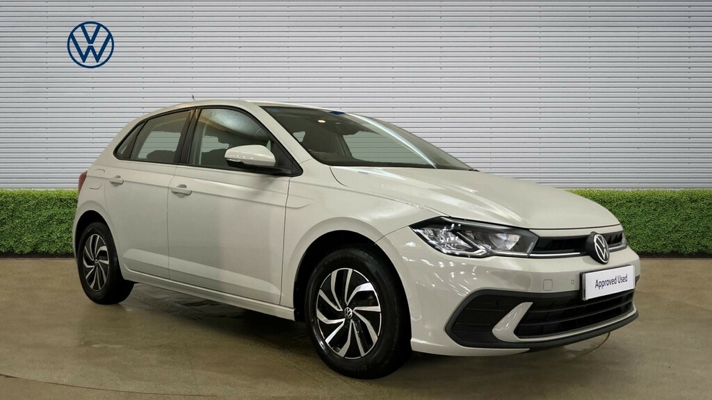 Volkswagen Polo Life Grey