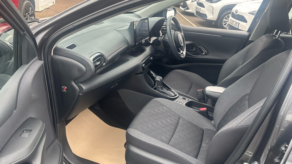 Toyota Yaris Design SG24ORP Grey #5