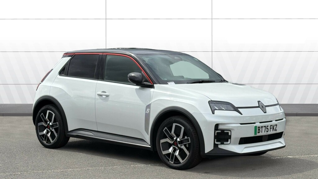 Renault 5 E-Tech Techno Black