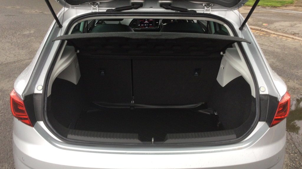 Seat Leon Fr Technology J888LJG Silver #4