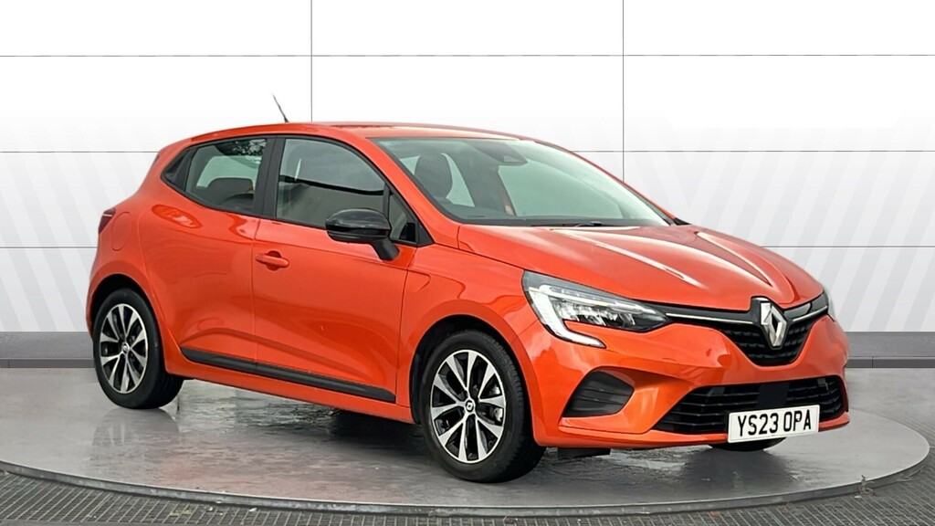 Renault Clio Evolution Orange