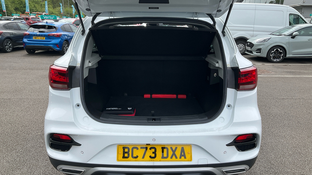 MG ZS Exclusive White #4