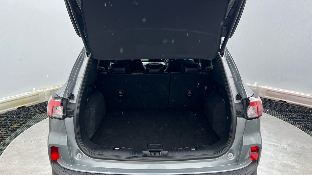 Ford Kuga Titanium Edition WG22SYS Silver #4