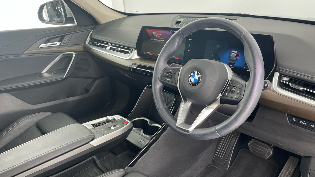 BMW X1 Xline Green #6