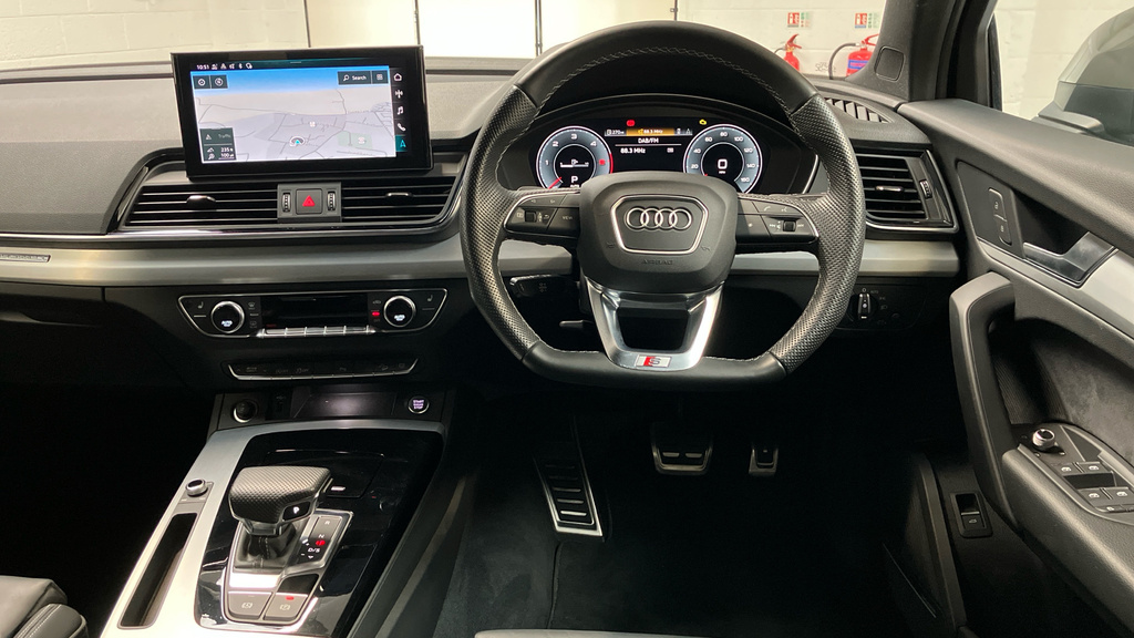 Audi Q5 S Line WT72DYD White #5
