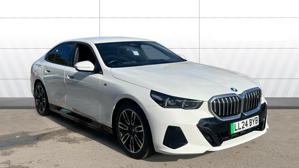 BMW i5 M Sport LL24BYB White