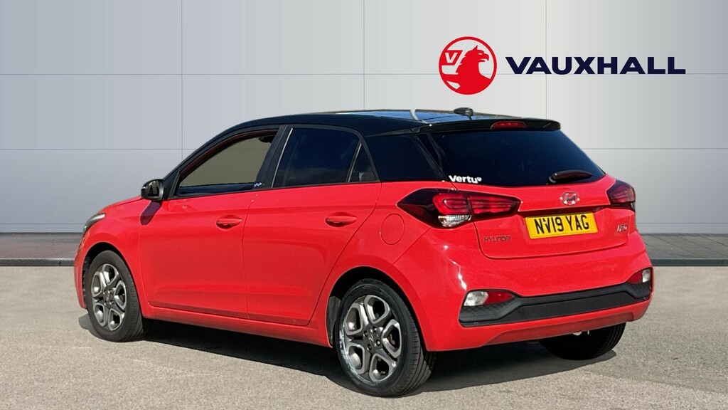 Hyundai I20 Play Red #2
