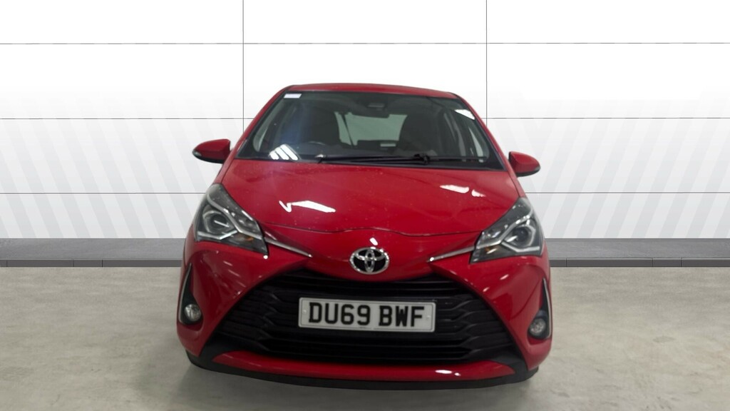 Toyota Yaris Icon Tech DU69BWF Red #3