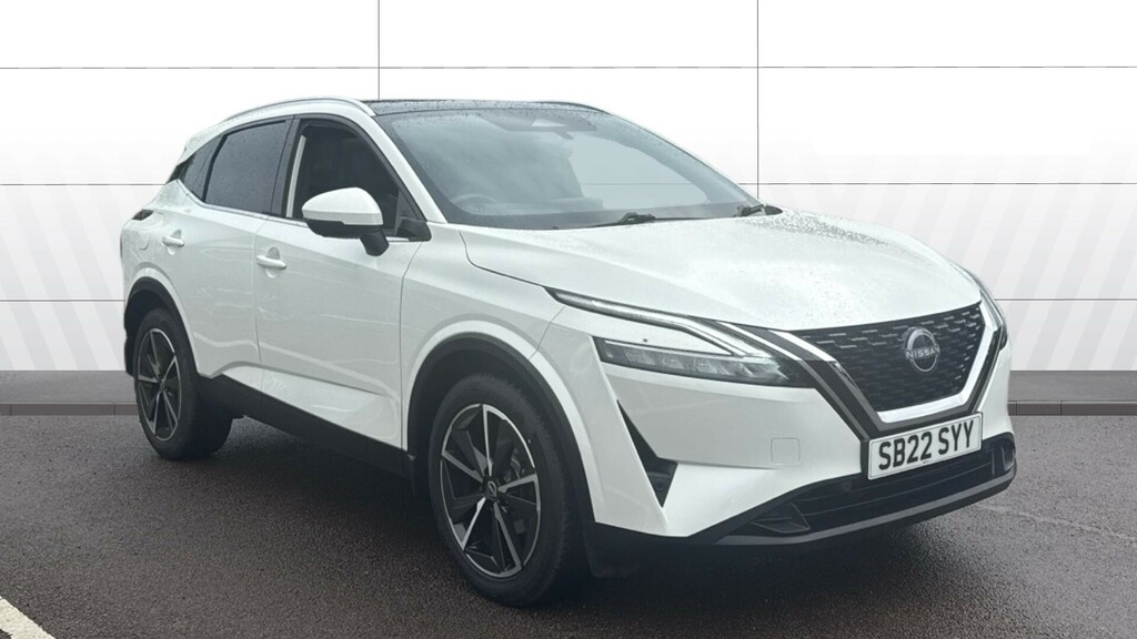 Nissan Qashqai Tekna White