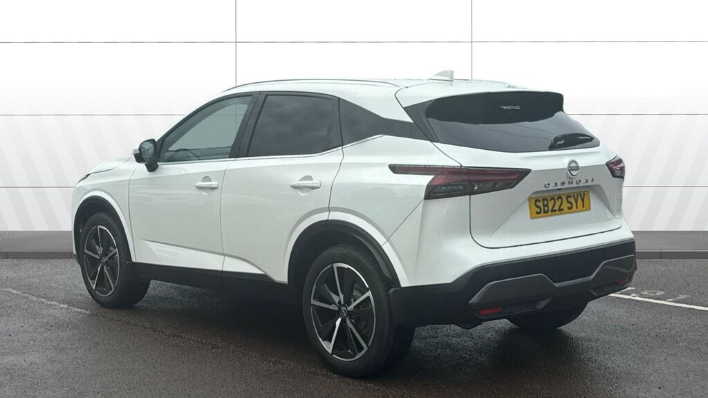 Nissan Qashqai Tekna SB22SYY White #2