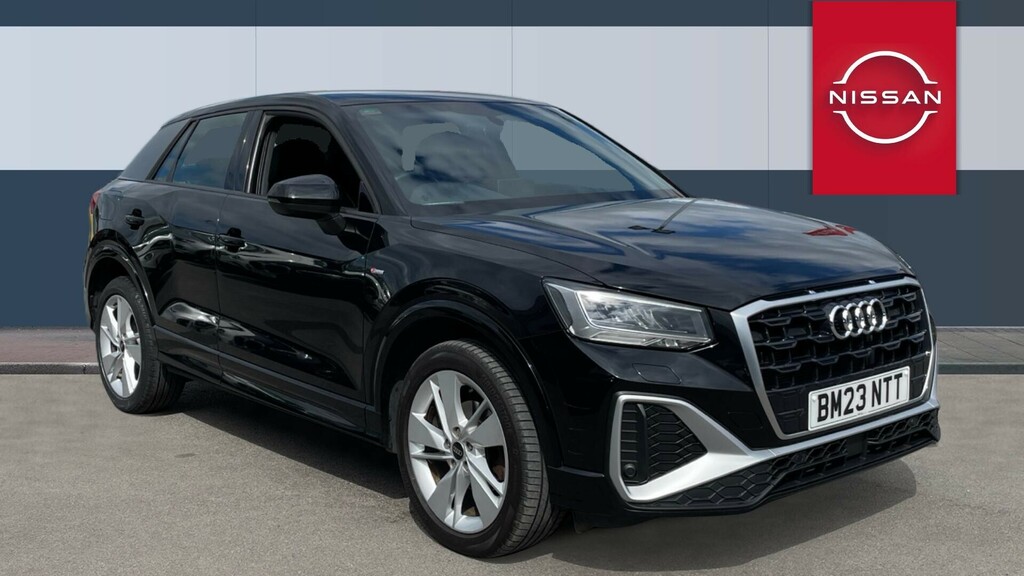 Audi Q2 S Line Black