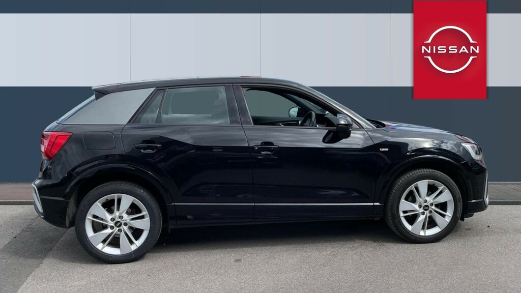 Audi Q2 S Line BM23NTT Black #5