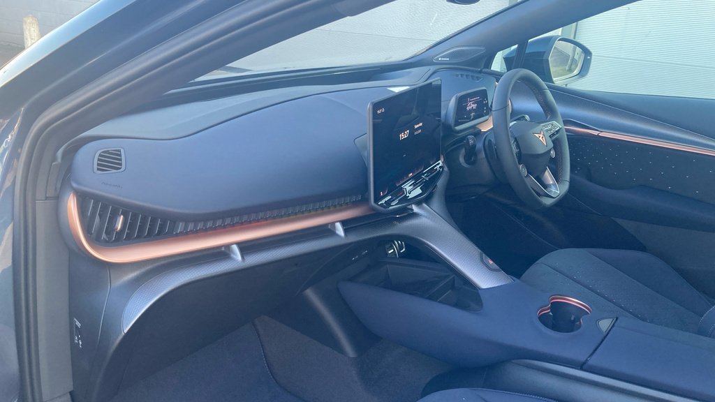 Cupra Tavascan V2 Blue #2