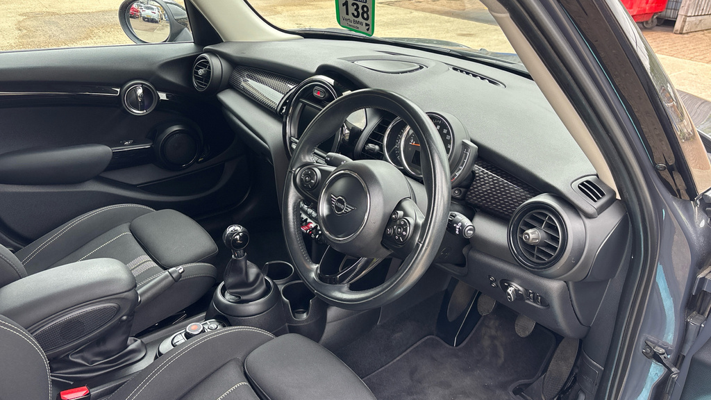 Mini Hatch Cooper S Classic NV68LHX Grey #6