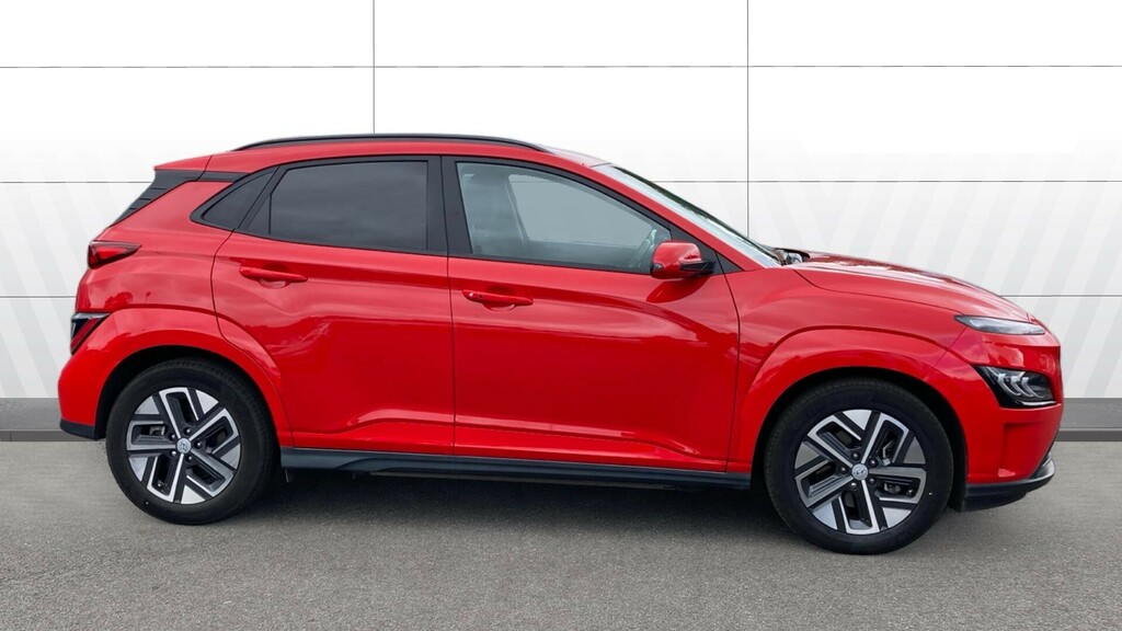 Hyundai Kona Premium Red #5