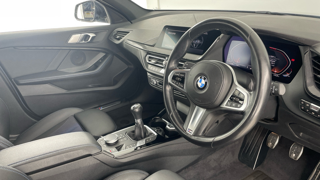 BMW 1 Series M Sport YE22GZA  #6