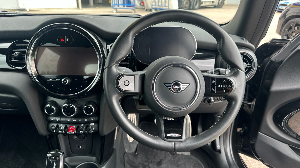 Mini Hatch Cooper Sport WH72CWZ Black #5
