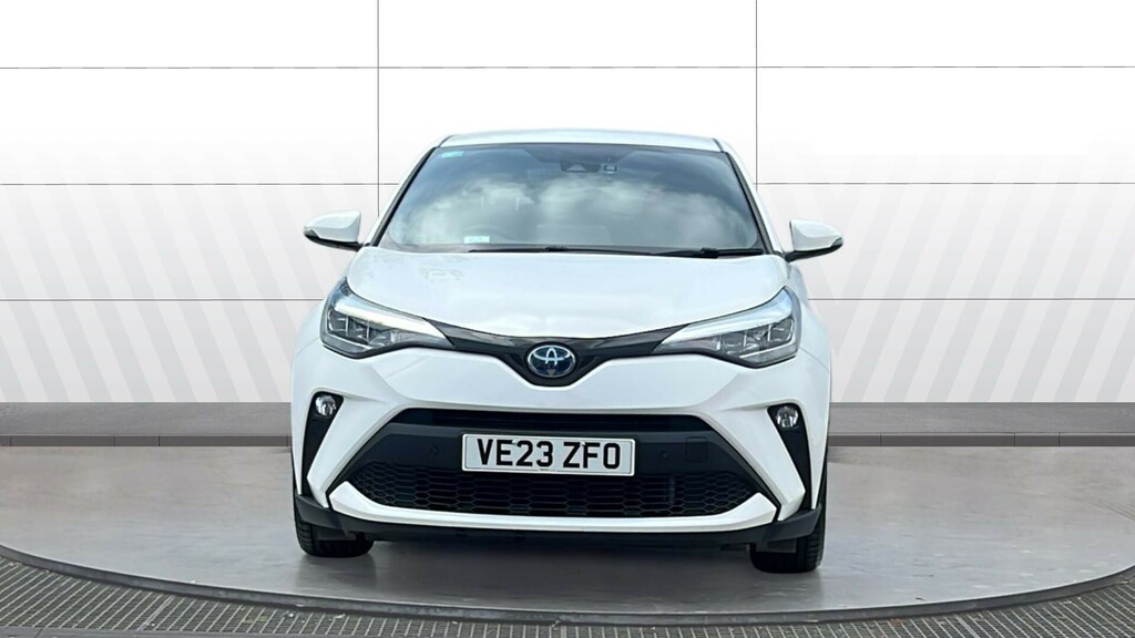 Toyota C-Hr Design White #3
