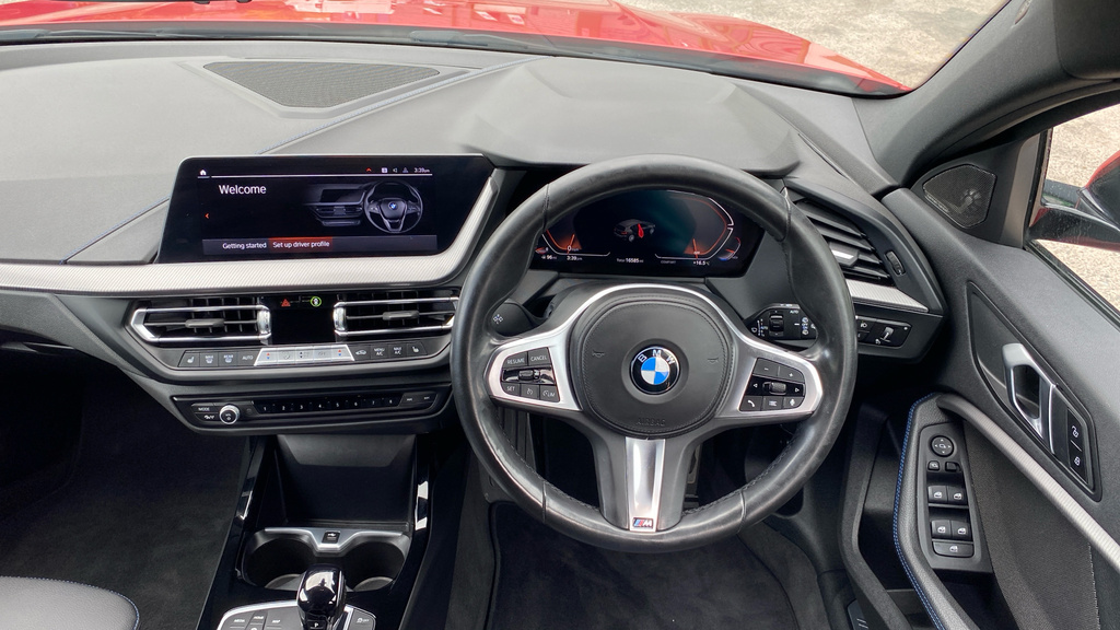 BMW 1 Series M Sport WG23MTU Red #5
