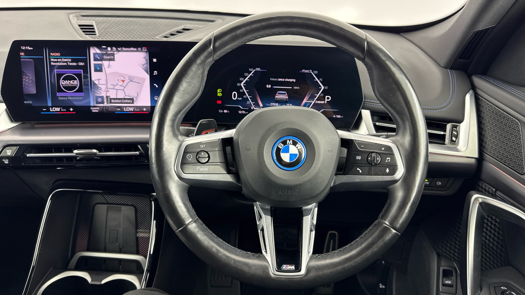 BMW iX1 M Sport YK23PNR White #5