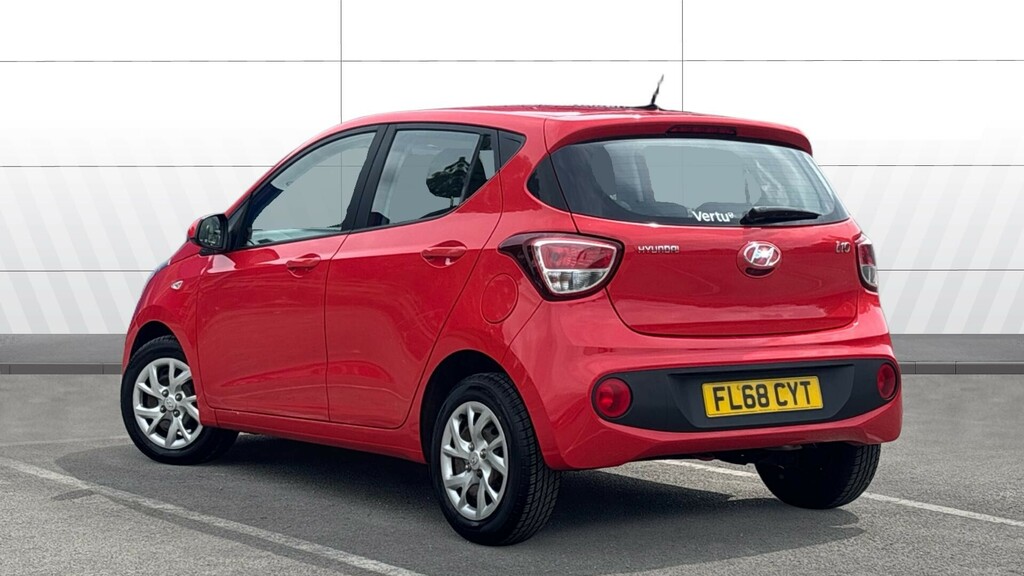 Hyundai I10 Se Red #2